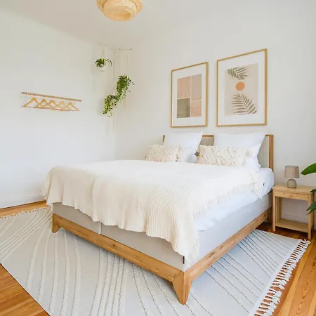 Modern Boho Auf 145qm, 9 Gaeste, Strandnah & Familienfreundlich Apartman Kiel