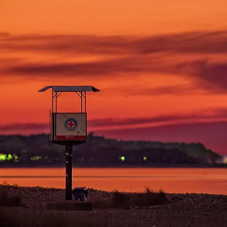 Modern Boho Auf 145qm, 9 Gaeste, Strandnah & Familienfreundlich Apartman *